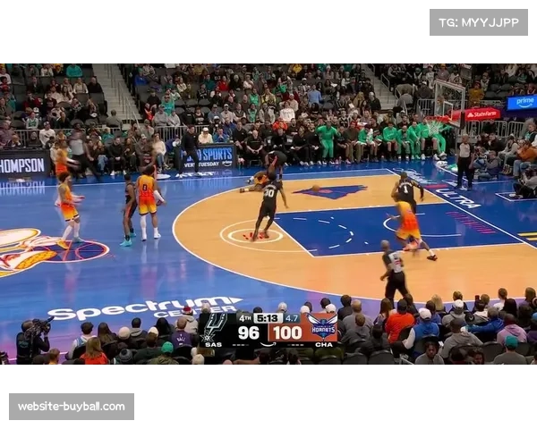 福克斯终结连败关键先生 国王后卫32分带队终结16连败